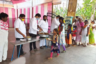 free meals in ravulapalem