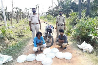 cheap liquor transport two youth arrest at eleswaram east godavari