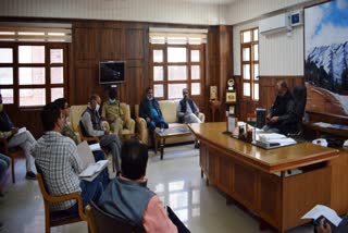 himachal minister rajiv saizal took meeting with solan administration