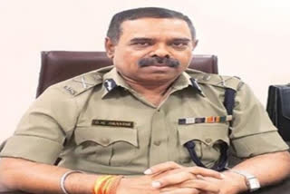 DGP attached Four police officer headquarters