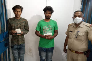 Two thieves who robbed people arrested during lockdown by noida sector 39 police