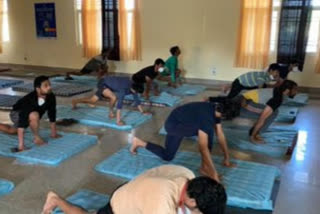 150 inmates taught yoga