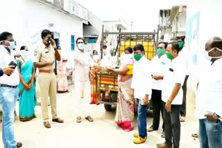 groceries distribution in thangallapally by zp ceo