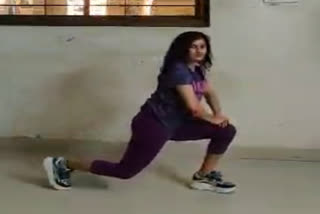 aarti maheshwari giving fitness tips in lockdown