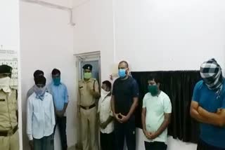 8-people-arrested-for-gambling-in-mahasamund