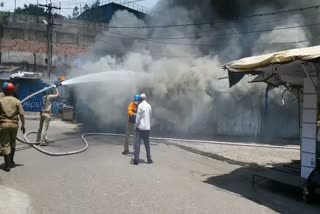 fire in cloth shop in jamshepur