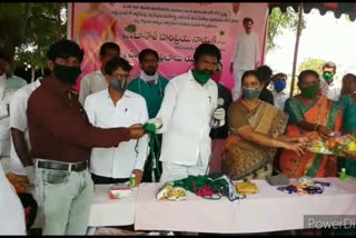 MLA HARIPRIYA DISTRIBUTED GROCERIES IN ILLENDHU