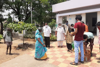 anakapalli anna canteen becomes homeless people centre