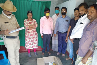 Sandhur Tehsildar operation: 3 fake doctors arrested in Sanduru