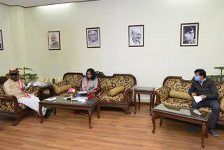 governer meeting with Additional Chief Secretary Nisha Singh