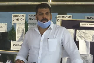 minister anil kumar yadav peach on lockdown in ap state
