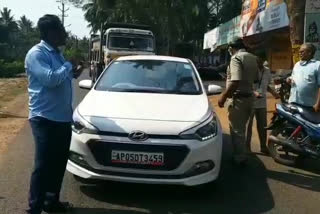 three lorries and a car seized by thsildar in p.gannavaram