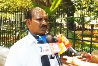 மீனவர்கள் நிவாரணம் கேட்டு அரசுக்கு கோரிக்கை