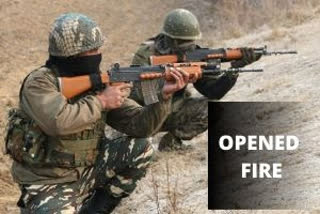 Suspected militants J&K Pulwama Awantipora area of Pulwama COVID-19 lockdown Militants open fire at security forces ജമ്മു കശ്മീർ പുൽവാമ സുരക്ഷാ സേന തീവ്രവാദികൾ വെടിയുതിർത്തു