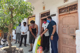 Grain Delivered by 239 ration shop in kannad tehsil