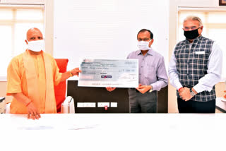 golf club donated fifty lakhs