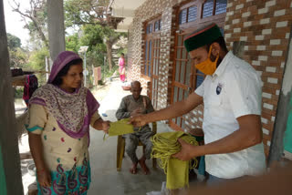 youth congress distributed  mask