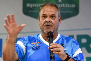 World Cup-winning coach Dav Whatmore