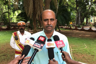 cuddalore district collector anbuselvan addressing press