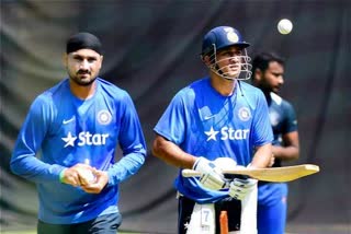 If Dhoni is available for T20 WC, India should pick him: Harbhajan