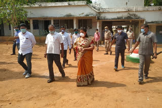 deputy chief minister pushpa sri vani visit bhadragiri quarantine centre in vizianagaram district