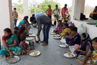 FOOD DISTRIBUTION TO MIGRANT LABOURS