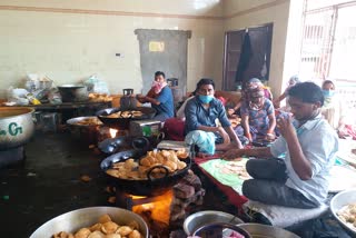 Social organizations shut down small kitchen in gohana