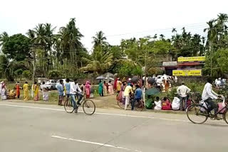 women break the lockdown roll in UCO Bank