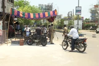 Police  registered cases against regulations  violators in Ongole.