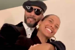 Alicia Keys gets pampered by hubby with manicure amid quarantine