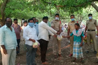 విద్యార్థుల దాతృత్వం