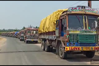 50 trucks Exhausted on the road for 4 days lack of labours