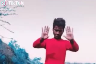 noida  Tik Tok video  Tik Tok  Suicide  ടിക്-ടോക്ക്  ലൈക്ക് കിട്ടാത്തതിനാൽ യുവാവ് ആത്മഹത്യ ചെയ്‌തു  നോയിഡ  ലഖ്‌നൗ  മാനസിക സമ്മർദം  ഉത്തർ പ്രദേശ്