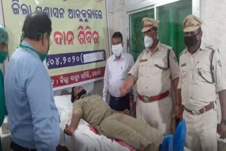 a-blood-donate-camp-by-khordha-police