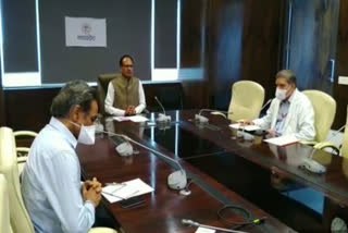 CM Shivraj Singh talks with doctors to video conference