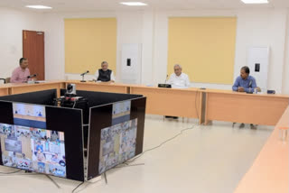 CM Nitish holds marathon meeting with officials