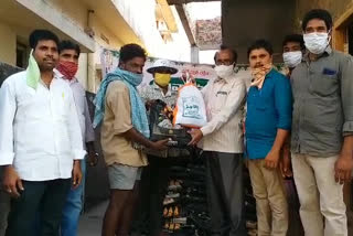 seva ugadhi agency supplied essential supplies to sanitation workers in diwan cheruvu