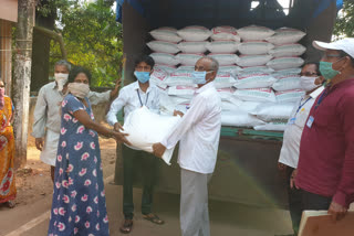 Food Kit Distributed by Konkani Kharvi Society