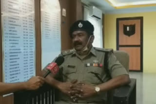 kerala police  pathanamthitta police  sp simon  lock down  ലോക്ക് ഡൗൺ  പത്തനംതിട്ട  ജില്ലാ പൊലിസ് മേധാവി