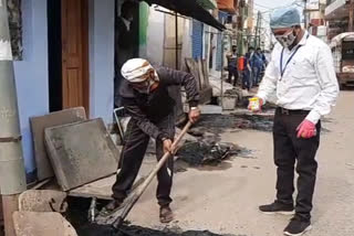 Distribution of immunity power packs to Sanitation workers