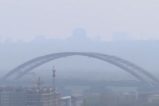 Smoke from wildfires in the contaminated evacuation zone around the wrecked Chernobyl nuclear power plant has engulfed Kyiv.