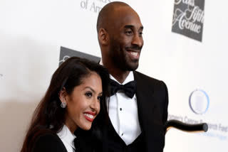 Late NBA legend Kobe Bryant's wife Vanessa shares heartbreaking social media post on wedding anniversary