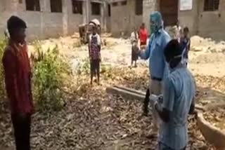 Doctors team perform health test of villagers in raipur
