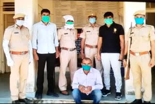 अवैध शराब तस्कर गिरफ्तार, जयपुर में अवैध शराब जब्त, Illegal smuggler arrested, Illicit liquor confiscated in Jaipur