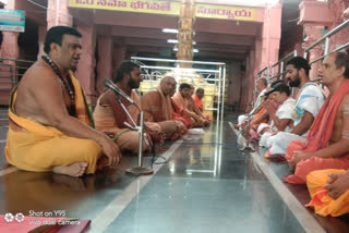 prayers in arasavalli temple for corona issue