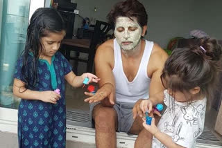 Karanvir Bohra wearing nail polish