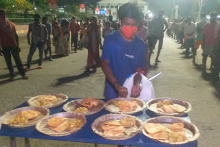 Poori vegetable mineral water fed to the poor during dinner in jamshedpur