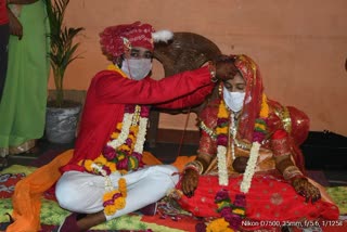 Wedding held in plain ceremony during lockdown