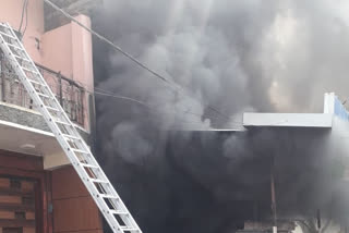 Fire in shops in Anuppur