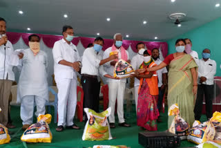 Former Minister Kadyam Srihari distributed essential supplies